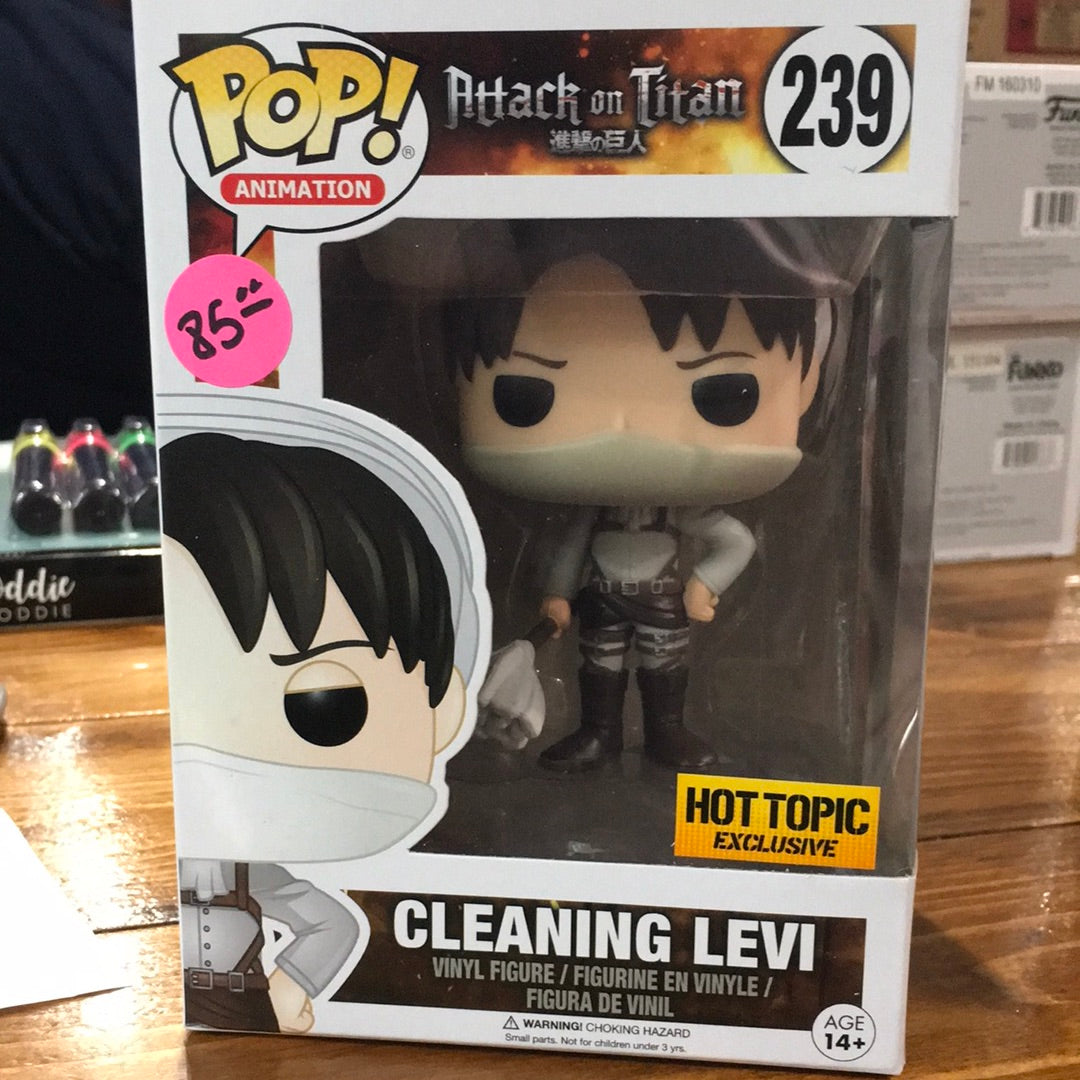 Attack on Titan - Cleaning Levi #239 - Exclusive Funko Pop Vinyl