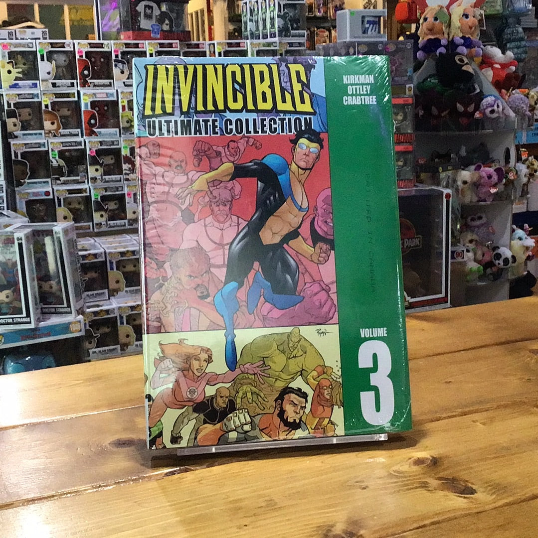Invincible Ultimate Collection: Volume Three by Robert Kirkman et al.