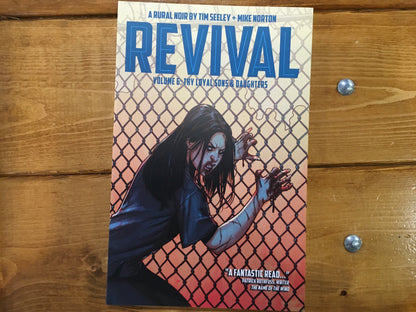Revival vol. 6 Graphic Novel