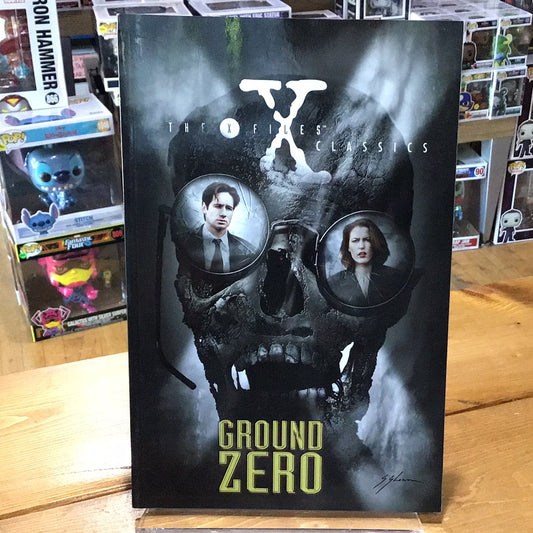 The X-files Classics: Ground Zero - Graphic Novel