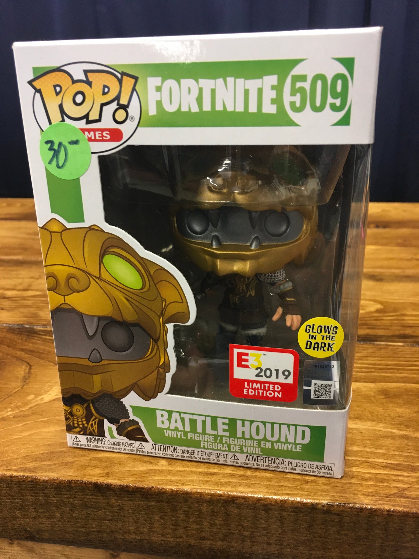 Fortnite Battle Hound GITD E3 exclusive Funko Pop! Vinyl Figure 2020 (video games)