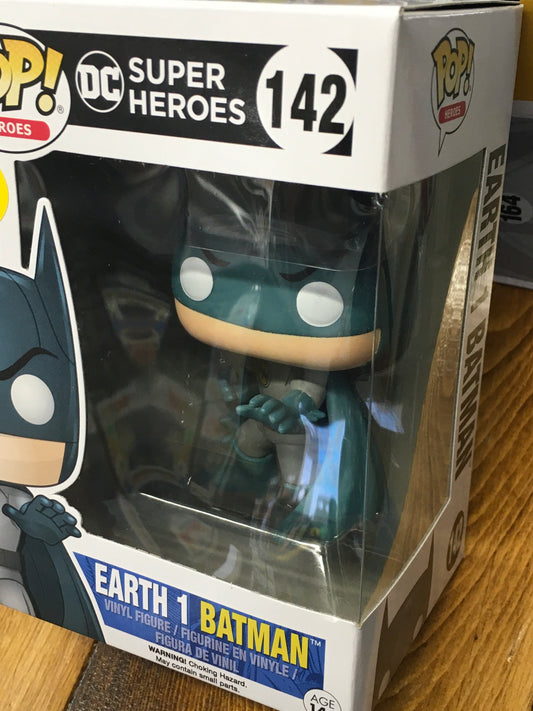 Batman dc comics earth 1 142 Funko Pop! Vinyl figure