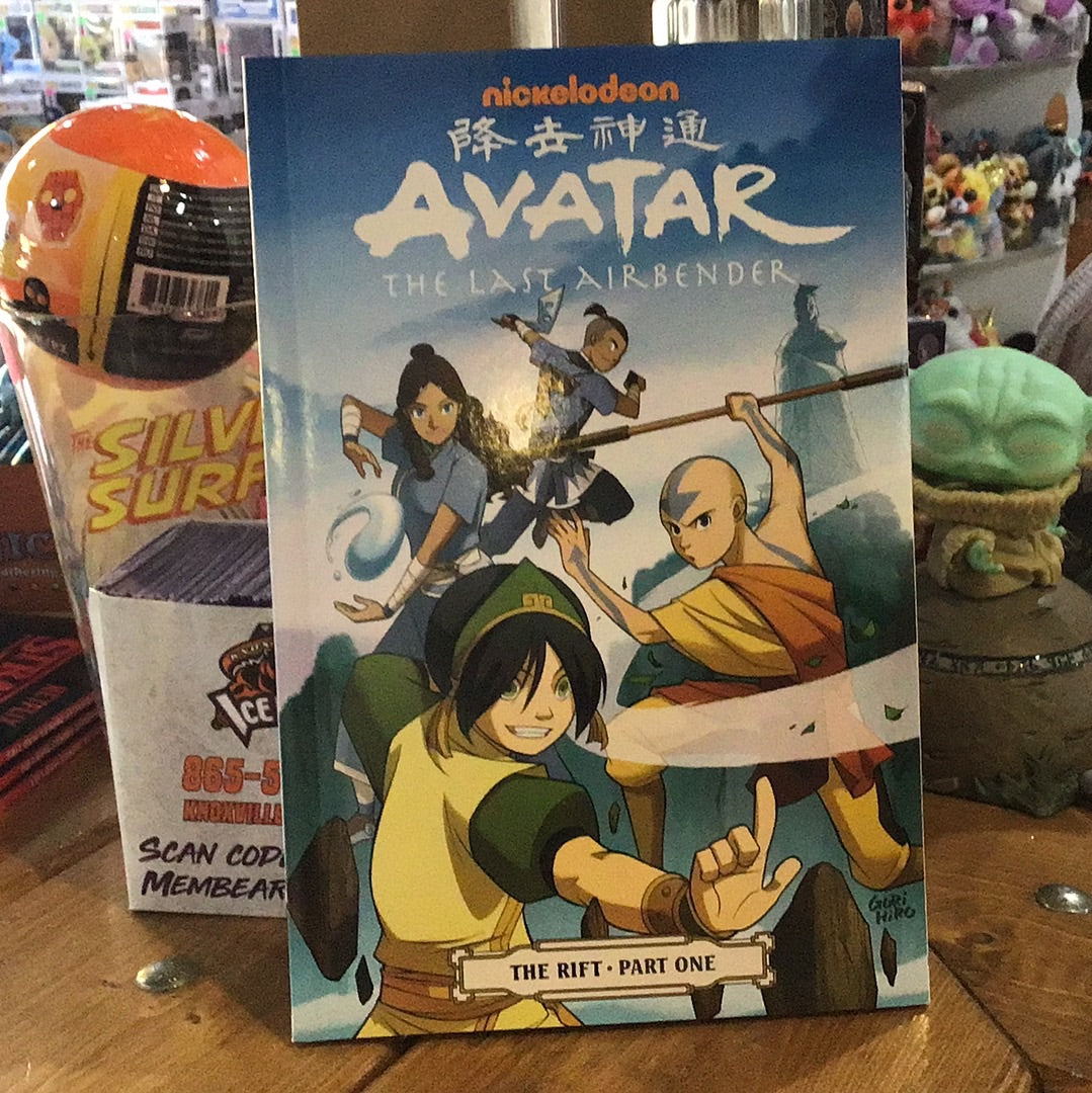 Nickelodeon Avatar: The Last Airbender The Rift: Part One Graphic Novel